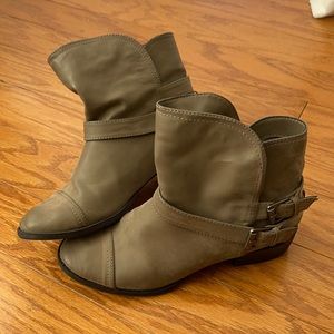 Rocket Dog Nude Booties